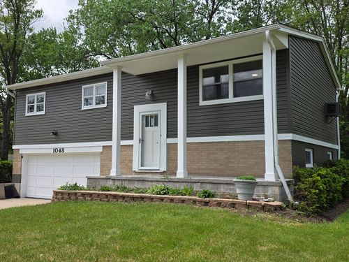 1048 Belle Plaine Ave, Gurnee, IL, 60031-3707 | Card Image