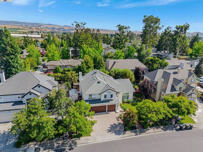 1189 Riesling Cir, House other with 4 bedrooms, 3 bathrooms and 3 parking in Livermore CA | Image 57