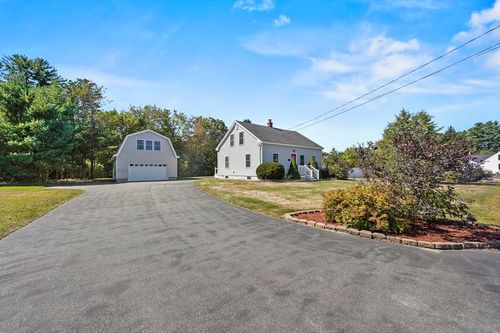 75 Fordway Ext, Derry, NH, 03038-4369 | Card Image