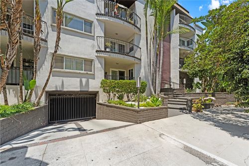 apt-202-625 N Flores St, West Hollywood, CA, 90048-2143 | Card Image