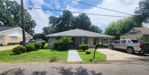 158 E 27th St, Reserve, LA, 70084-5105 | Card Image