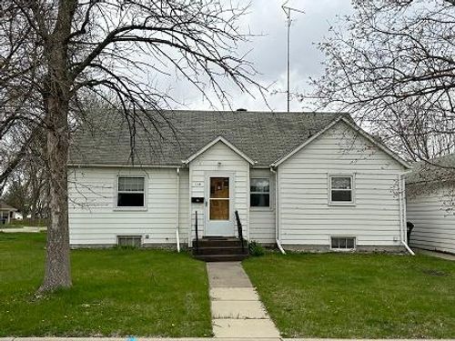 114 6th Ave Ne, Clara City, MN, 56222-1006 | Card Image