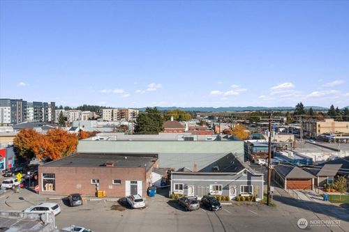 15212 9th Ave Sw, Burien, WA, 98166-2102 | Card Image