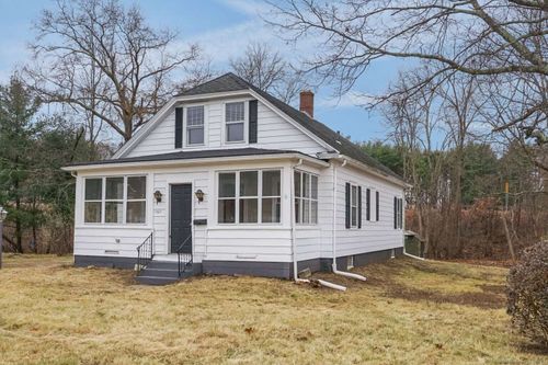 1067 N Main St, Killingly, CT, 06241-2124 | Card Image