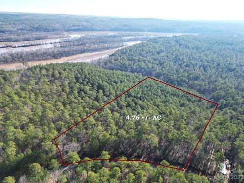 94-94 Riverbluff Ln, Lilesville, NC, 28091-8115 | Card Image