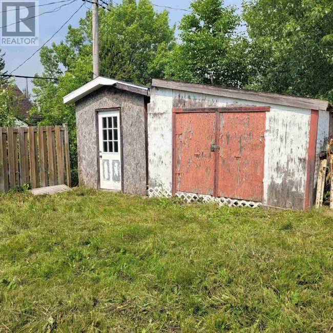 59 Manitou Rd, Home with 2 bedrooms, 1 bathrooms and null parking in Manitouwadge ON | Image 34