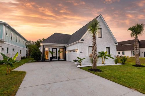 987 Shipmaster Ave, Myrtle Beach, SC, 29579-5145 | Card Image