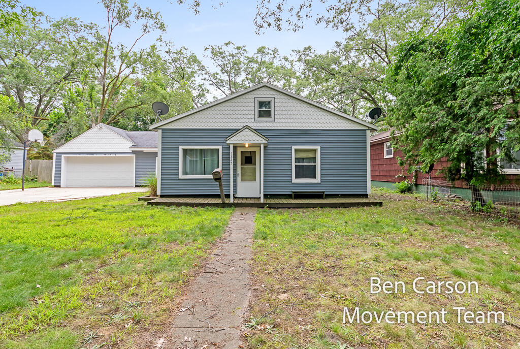 Howard Ave, Muskegon, MI 49442