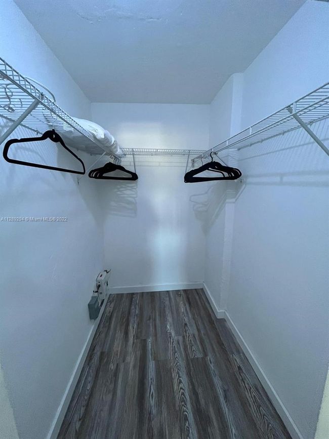 APT-302 - 2345 Ne 135 Th St, Condo with 1 bedrooms, 1 bathrooms and null parking in North Miami FL | Image 7