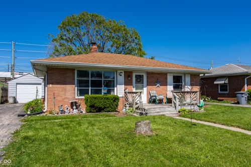 1616 Englewood Dr, Indianapolis, IN, 46219-2717 | Card Image