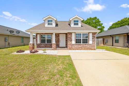 5176 Carmell Ridge Cir, Milton, FL, 32570-4108 | Card Image
