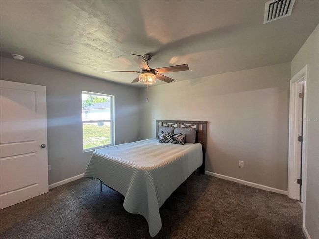 Master Bedroom | Image 9