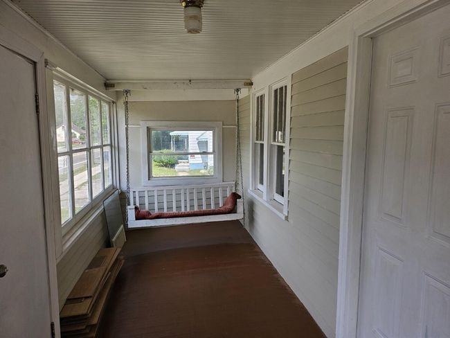 1102 W Atherton Rd, House other with 2 bedrooms, 1 bathrooms and null parking in Flint MI | Image 4