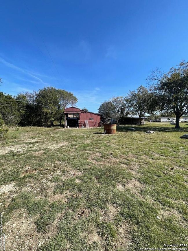 188 De La Fuente Rd., House other with 2 bedrooms, 2 bathrooms and null parking in Blanco TX | Image 12