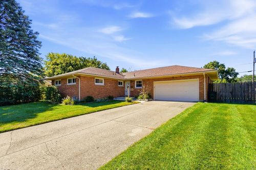 4725 Chippendale Dr, Springfield, OH, 45503-5905 | Card Image
