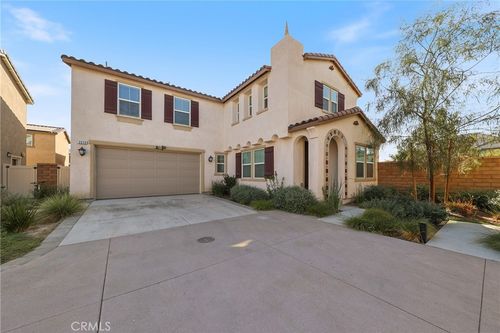 3938 E Cambria Privado, Ontario, CA, 91761-0654 | Card Image