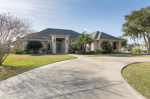 15 Whooping Crane Dr, Laguna Vista, TX, 78578-2690 | Card Image