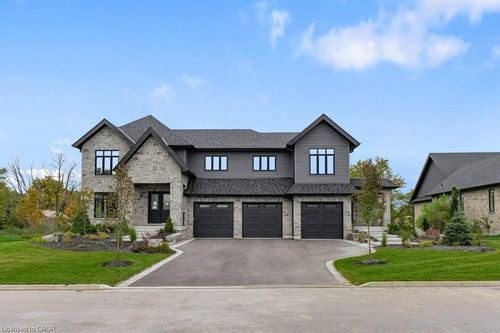 47 Whitcombe Way, Morriston, ON, N0B2C0 | Card Image