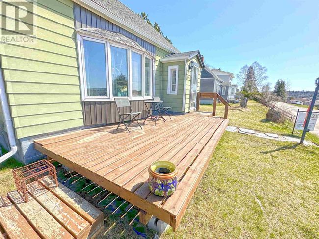 141 Mckirdy Ave, Home with 2 bedrooms, 1 bathrooms and null parking in Nipigon ON | Image 39
