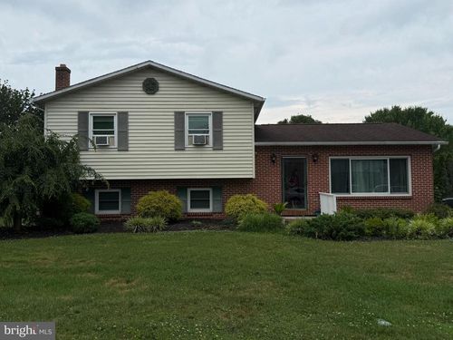 56 Wingert Rd, WYOMISSING, PA, 19610-1950 | Card Image