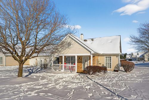 1252 Dunhurst St, Circleville, OH, 43113-1384 | Card Image