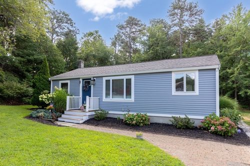 25 King Ave, Plymouth, MA, 02360-4277 | Card Image