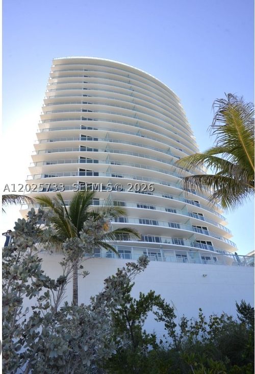 501-3951 S Ocean Dr, Hollywood, FL, 33019-3047 | Card Image