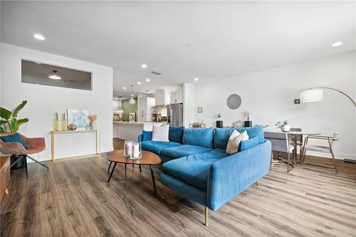 24 Becker Pl Nw, Atlanta, GA, 30307-2879 | Card Image