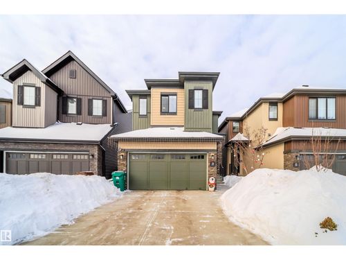 15 Chambéry Cres, St Albert, AB, T8T2C1 | Card Image