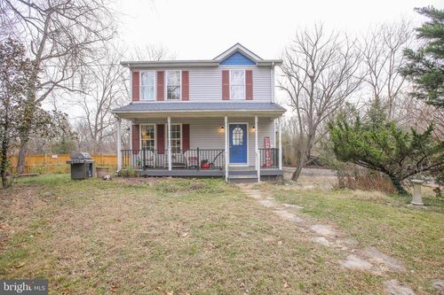 10 Whiting Ave, Boyce, VA, 22620-9640 | Card Image
