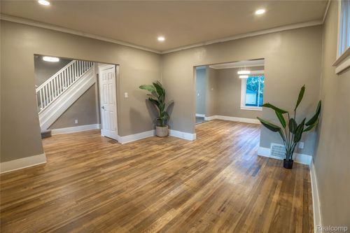 3560 Guilford St, Detroit, MI, 48224-2240 | Card Image