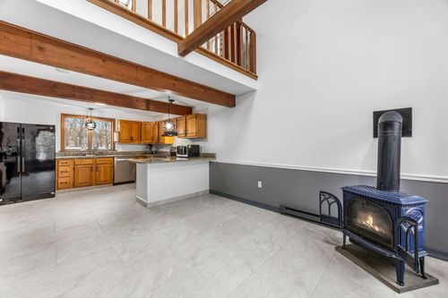 186 Walnut Street, Hyannis, MA, 02601 | Card Image