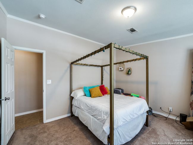 1271 Sandbranch Rd, House other with 3 bedrooms, 2 bathrooms and null parking in Bigfoot TX | Image 21