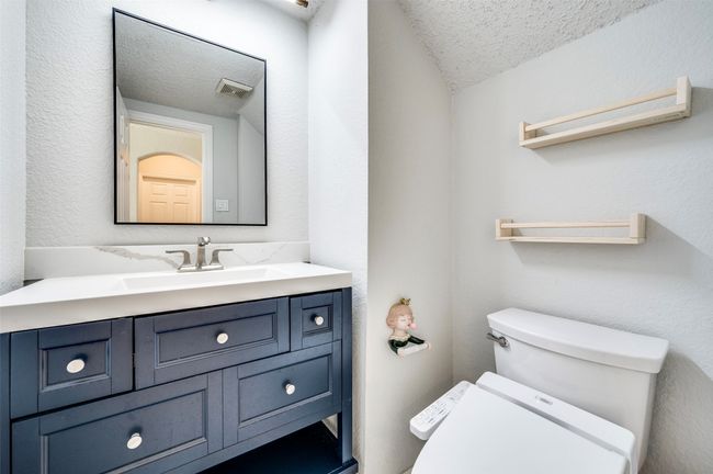 Half bath on the main floor | Image 16