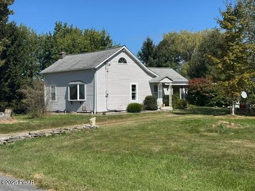 394 Dennis Rd, Honesdale, PA, 18431-6511 | Card Image