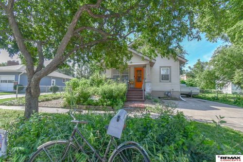 5419 Cleveland Ave, Lincoln, NE, 68504-2739 | Card Image