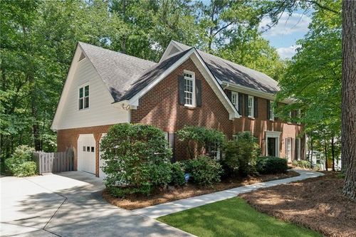 904 Willeo Pl, Marietta, GA, 30068-1550 | Card Image