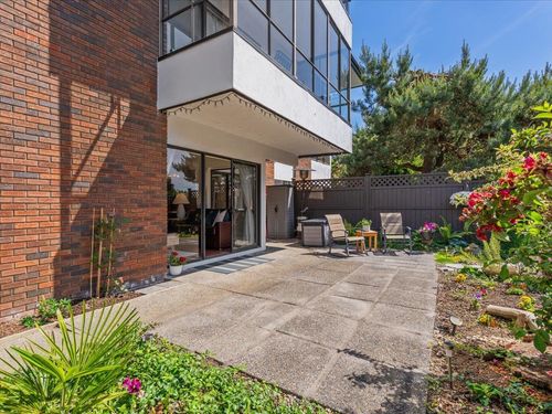 104-1319 Martin St, White Rock, BC, V4B3W6 | Card Image