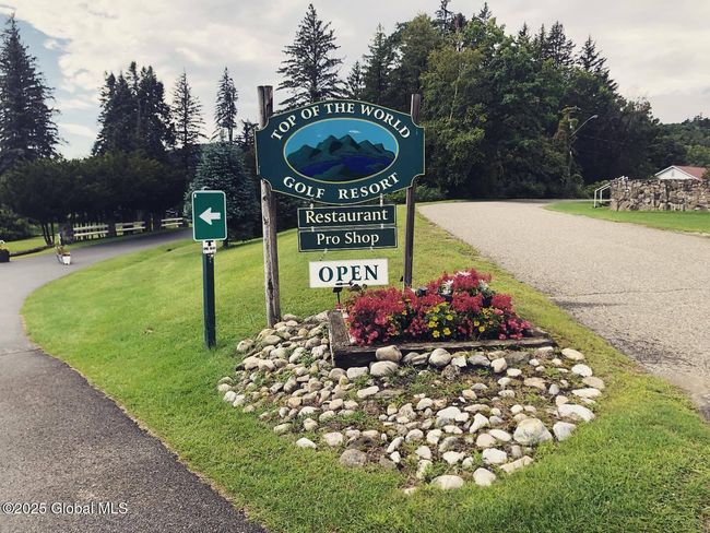3 Top Of The World Rd, Townhouse with 2 bedrooms, 2 bathrooms and 2 parking in Lake George NY | Image 36