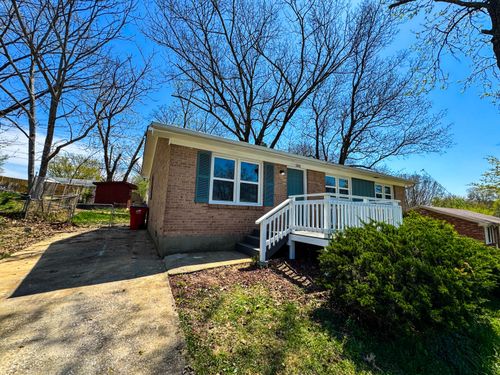 106 Coolbrook Dr, Frankfort, KY, 40601-9724 | Card Image