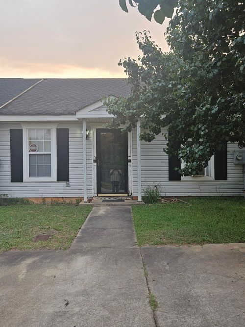 407 Woodhazel Way, Hephzibah, GA, 30815-7085 | Card Image