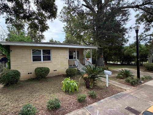 2104 Saxon Street, TALLAHASSEE, FL, 32310 | Card Image