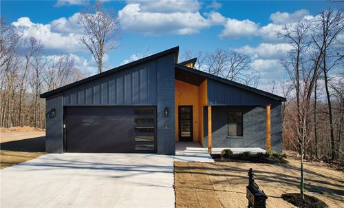 5 Saint Asaph Dr, Bella Vista, AR, 72714-3831 | Card Image