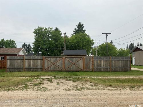 201 Railway Ave, White Fox, SK, S0J3B0 | Card Image