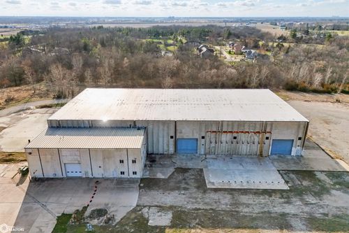 215 N Gear Ave, West Burlington, IA, 52655-1007 | Card Image