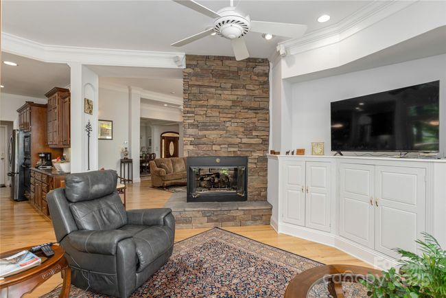 201 Kawani Ln, House other with 4 bedrooms, 4 bathrooms and null parking in Brevard NC | Image 20