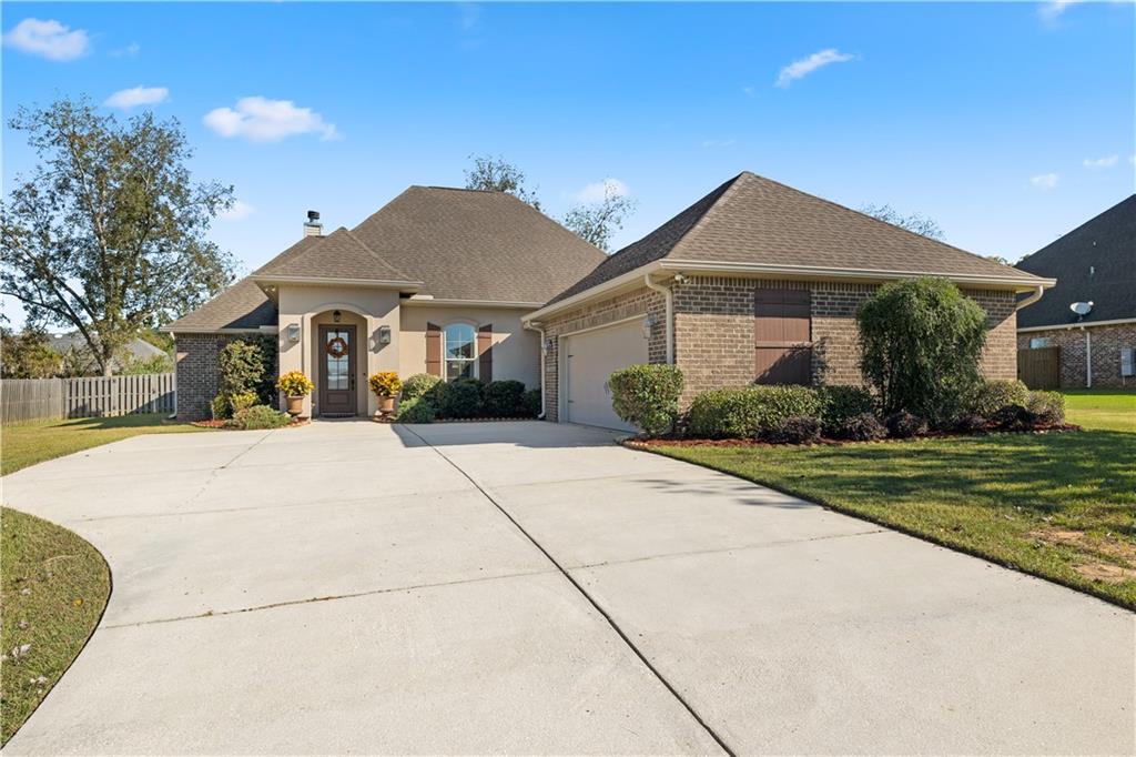 Margaret Dr, Fairhope, AL 36532