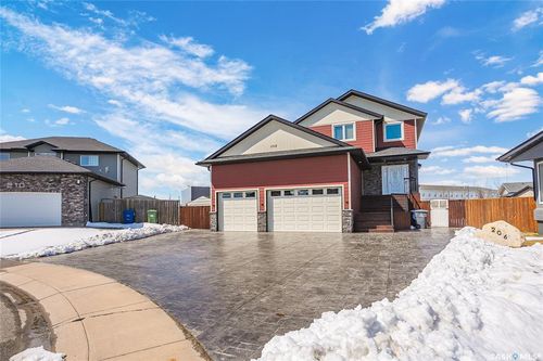208 O'Meara Crt, Warman, SK, S0K4S1 | Card Image
