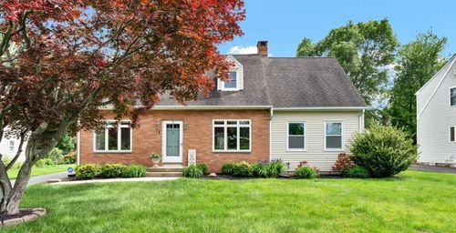 14 Hewitt St, Wethersfield, CT, 06109-4310 | Card Image