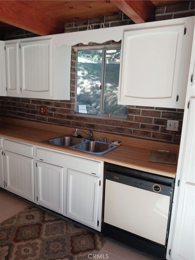 31103 All View Dr, House other with 2 bedrooms, 1 bathrooms and null parking in Running Springs CA | Image 16